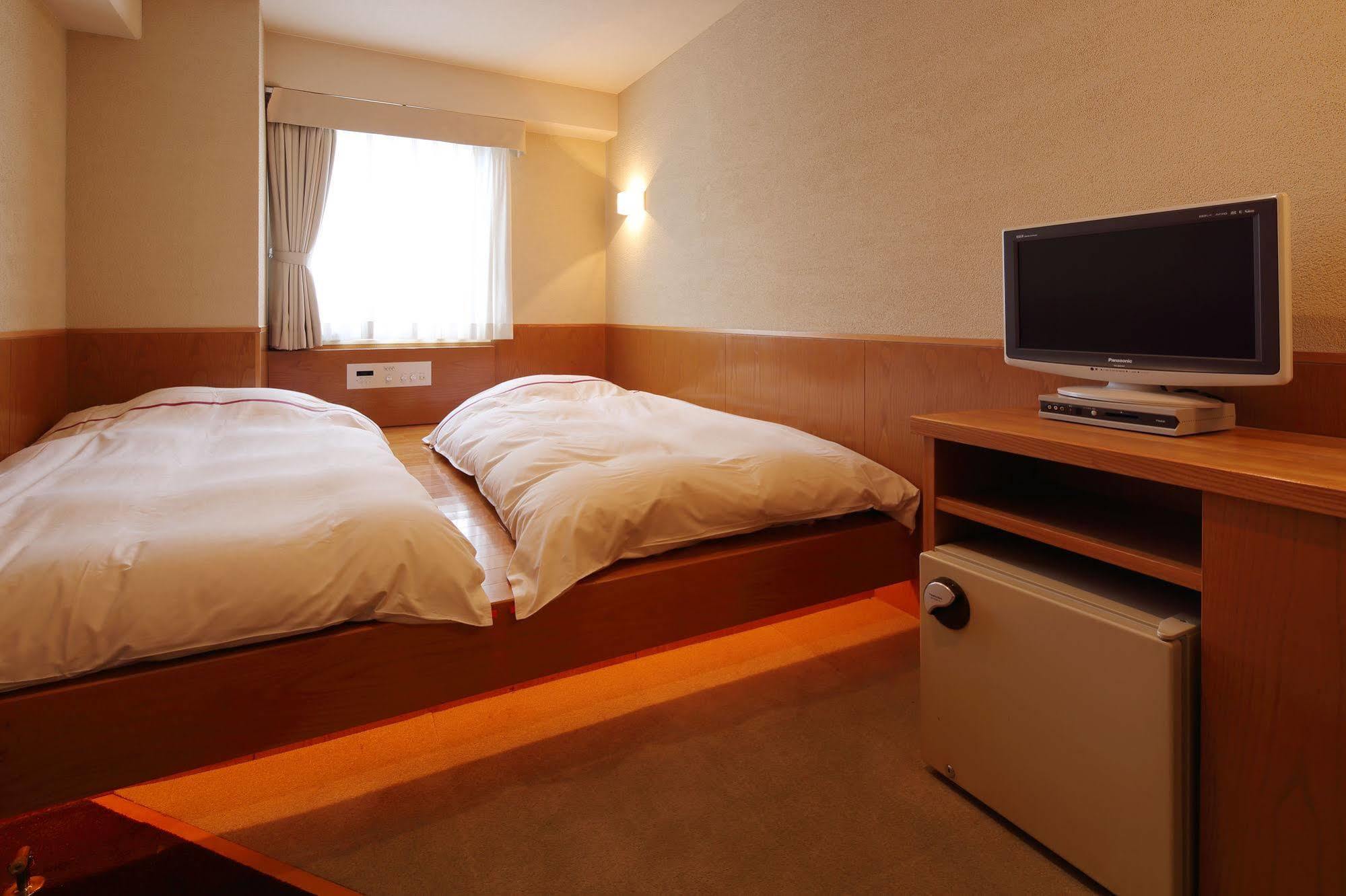Okayama View Hotel Exterior foto